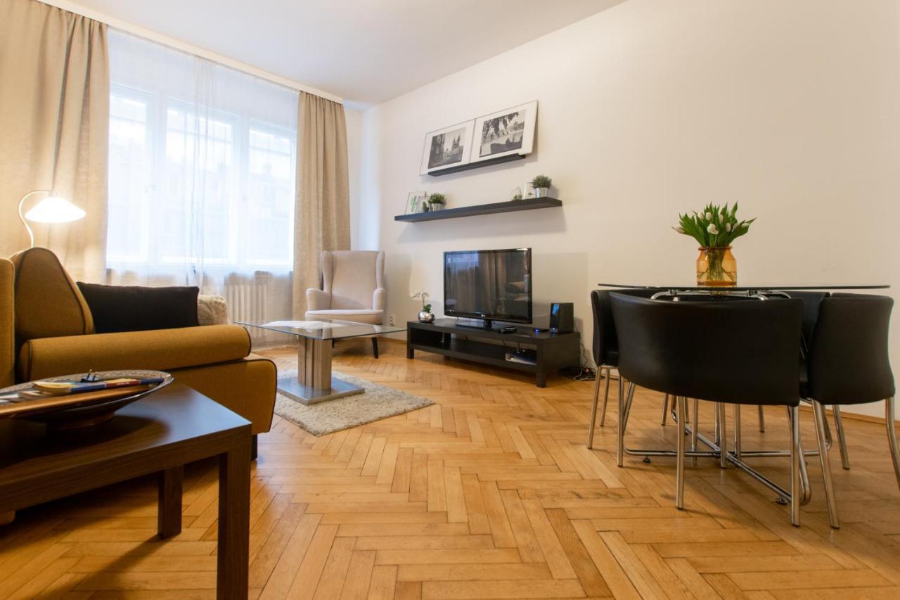 As Prague Apartments. National Theatre Apt. Old Town ภายนอก รูปภาพ