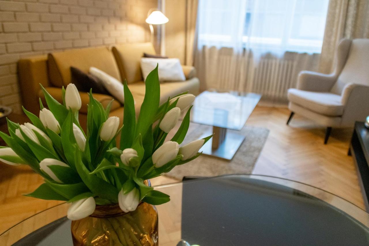 As Prague Apartments. National Theatre Apt. Old Town ภายนอก รูปภาพ